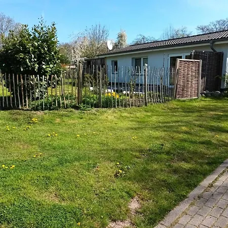 Apfelhof * Grundshagen